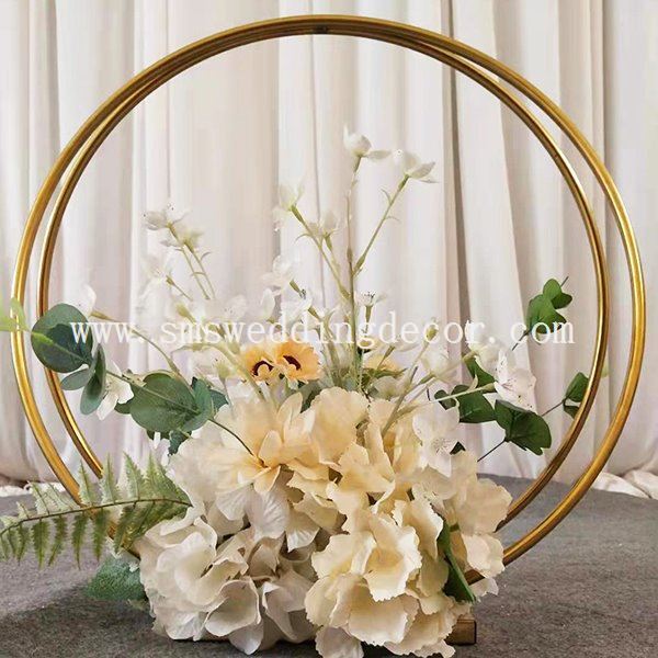 product-600-600 metal floral hoop centerpiece
