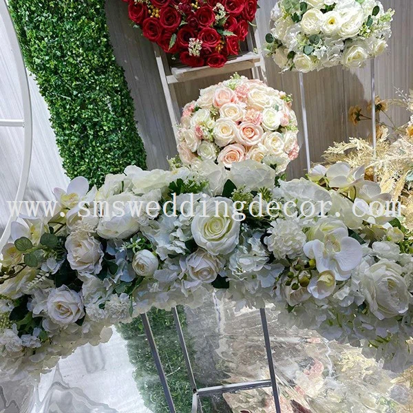 flower runner table