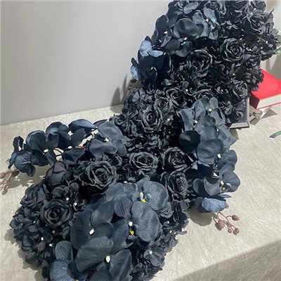 黒の結婚式の花