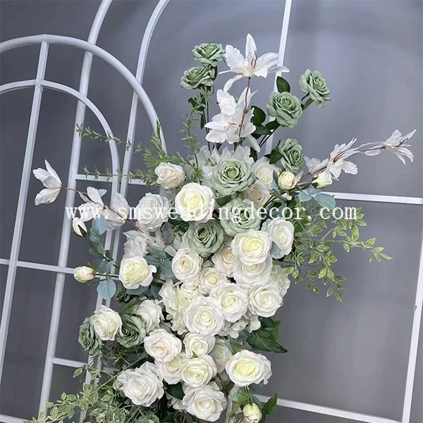 wedding ceremony flowers